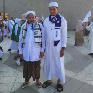 T Zainal Abidin bersama Abu Paya Pasi