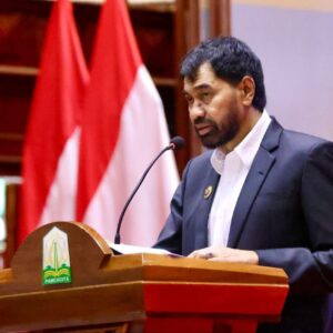 Gubernur Aceh Mualem