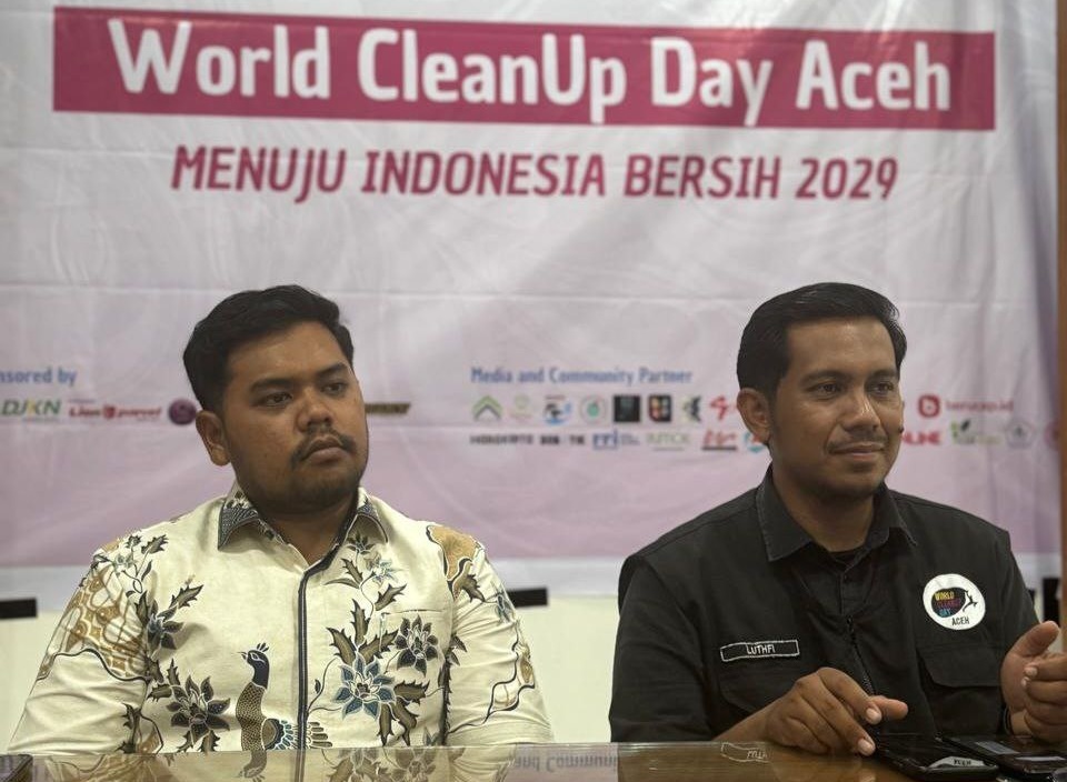 Panitia World CleanUp Day Aceh