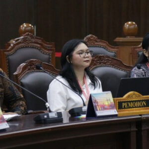 Para pemohon saat sidang perbaikan permohonan perkara uji materi UU Pers
