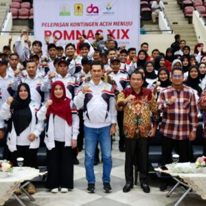 Sekda Aceh lepas atlet Pomnas XIX