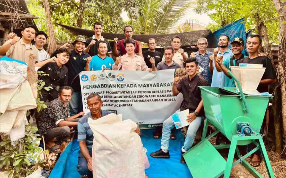 Tim USK bersama Kelompok Ternak Beuna Hase