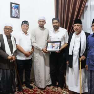 Gubernur Mualem dan Ulama Aceh Lainnya