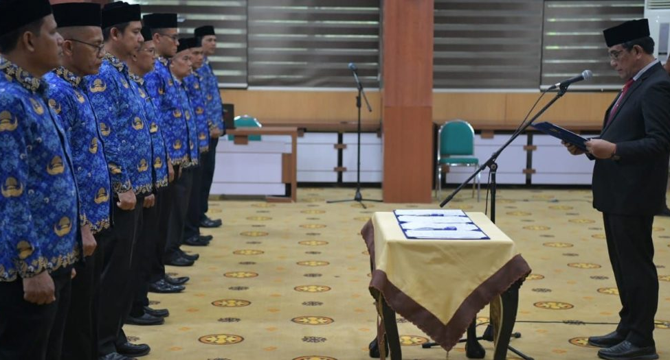 Pengukuhan Pejabat Administrator dan Pengawas Pemerintah Aceh