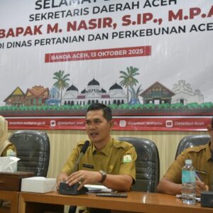 Sekda Nasir di Kantor Distanbun Aceh