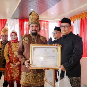 Bupati Aceh Timur