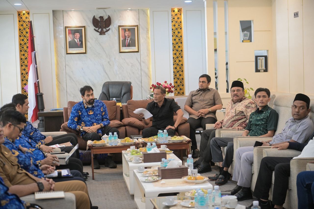 Mualem dan DPRA bahas RAPBA 2026