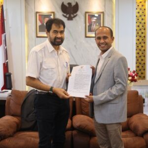 Mualem serahkan SK Muhammad MTA Jubir