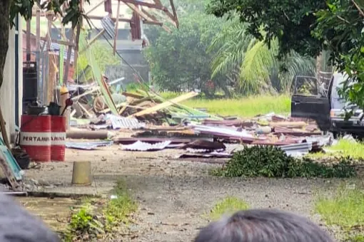 Penampakan di lokasi setelah ledakan