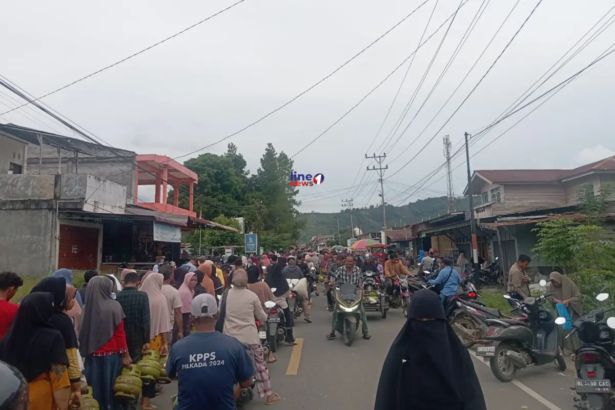 Antrean gas di Pegasing