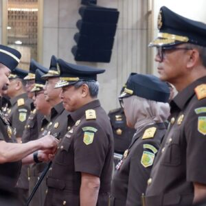 Jaksa Agung sertijab pejabat Kejaksaan