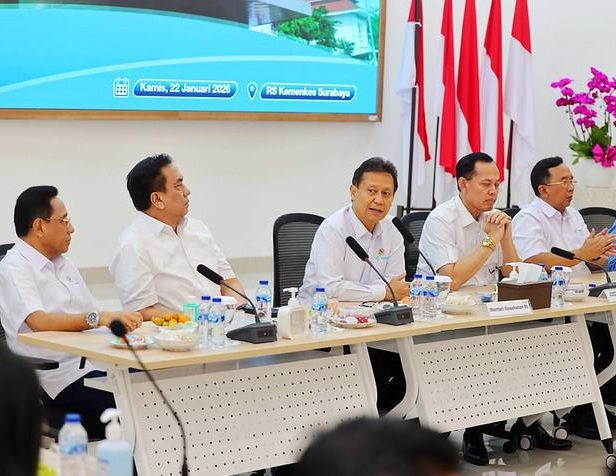 Menkes Budi