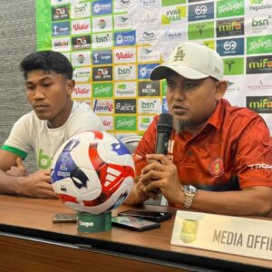 Pelatih Persiraja Banda Aceh Akhyar Ilyas foto Line1News