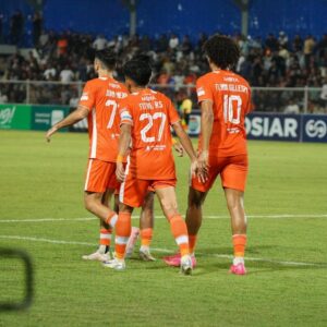 Pemain Persiraja selebrasi cetak gol ke gawang PSPS