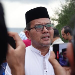 Kepala Kanwil Kemenag Aceh Azhari