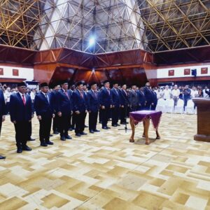 Mualem lantik pejabat eselon II