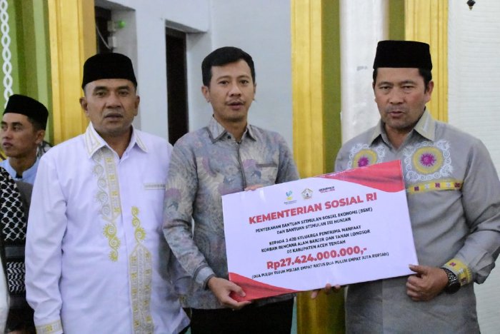 Penyerahan secara simbolis