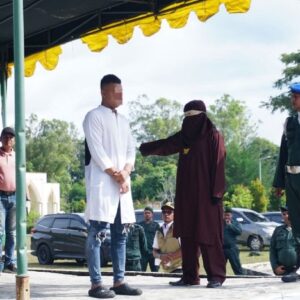eksekusi cambuk