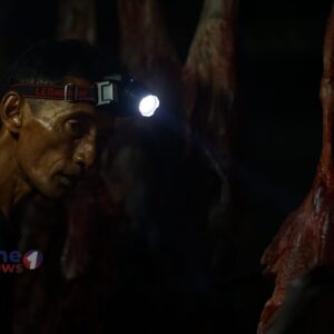 Beli daging meugang saat mati lampu5