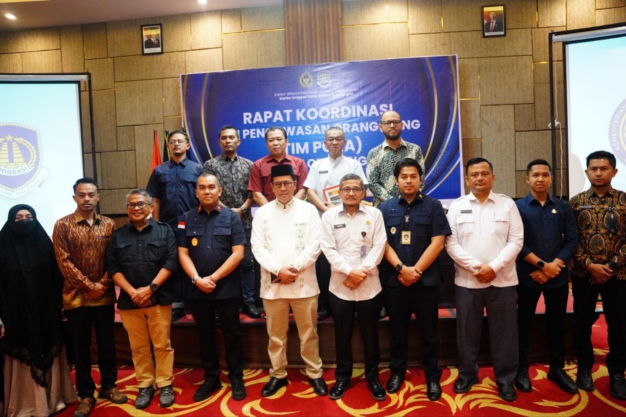 Bupati Haili Yoga hadiri rakor Tim Pengawasan Orang Asing