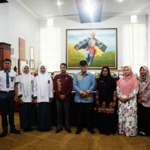 Bupati Haili Yoga lepas calon Paskibraka ke seleksi provinsi