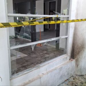 Gedung FP USK rusak imbas kerusuhan mahasiswa