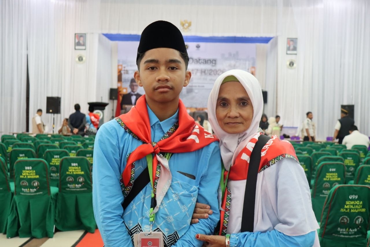 Muhammad Alfaruq Addawami bersama ibunya Nurhayati