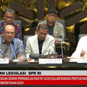 Pimpinan DPRA RDP bersama Baleg DPR RI Revisi UUPA