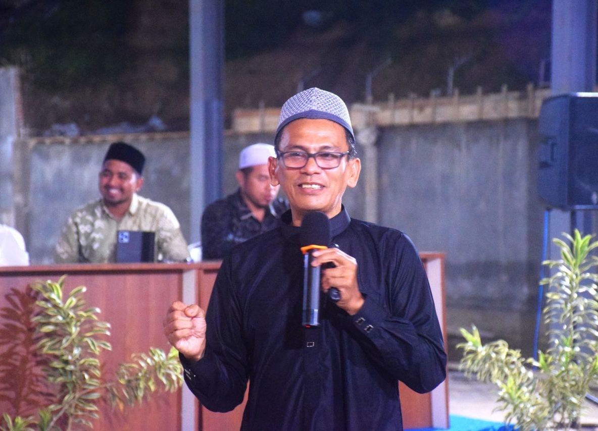 Prof Ghazali Syamni isi Diklat Kepemimpinan Santri PMMU Lhokseumawe