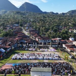 Salat Idul Adha di Lapangan Musara Arul Kumer1