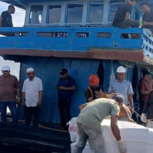 ATC muat komoditas ke KM Fajar 99 untuk ekspor1