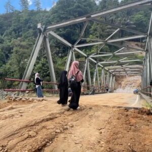 Jembatan Enang Enang