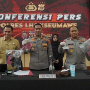 Kapolres Ahzan konferensi pers kasus dua granat