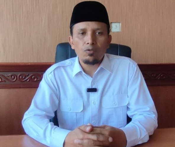 Ketua Baitul Mal Aceh Tengah Azkia Umar