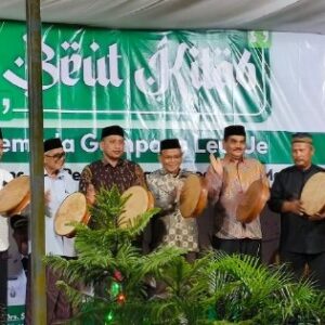 Peluncuran Beut Kitab Pemuda Gampong Leu Ue
