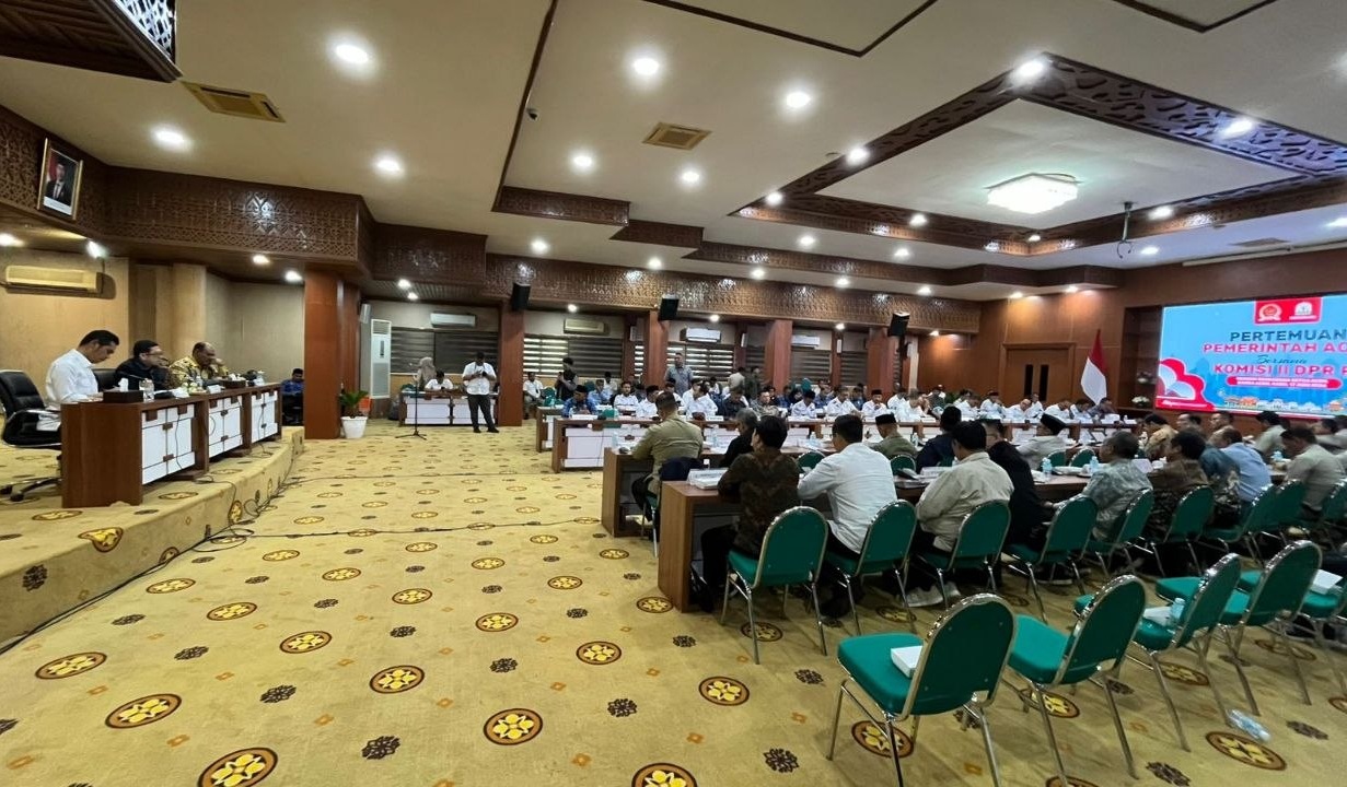 Pertemuan Pemerintah Aceh dan Komisi II DPR RI