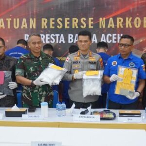 Polresta Banda Aceh konferensi pers kasus sabu