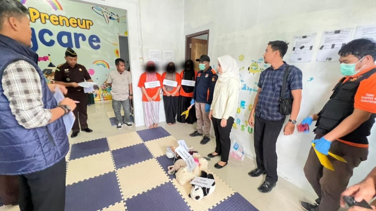 Rekonstruksi kasus aniaya bayi di Banda Aceh