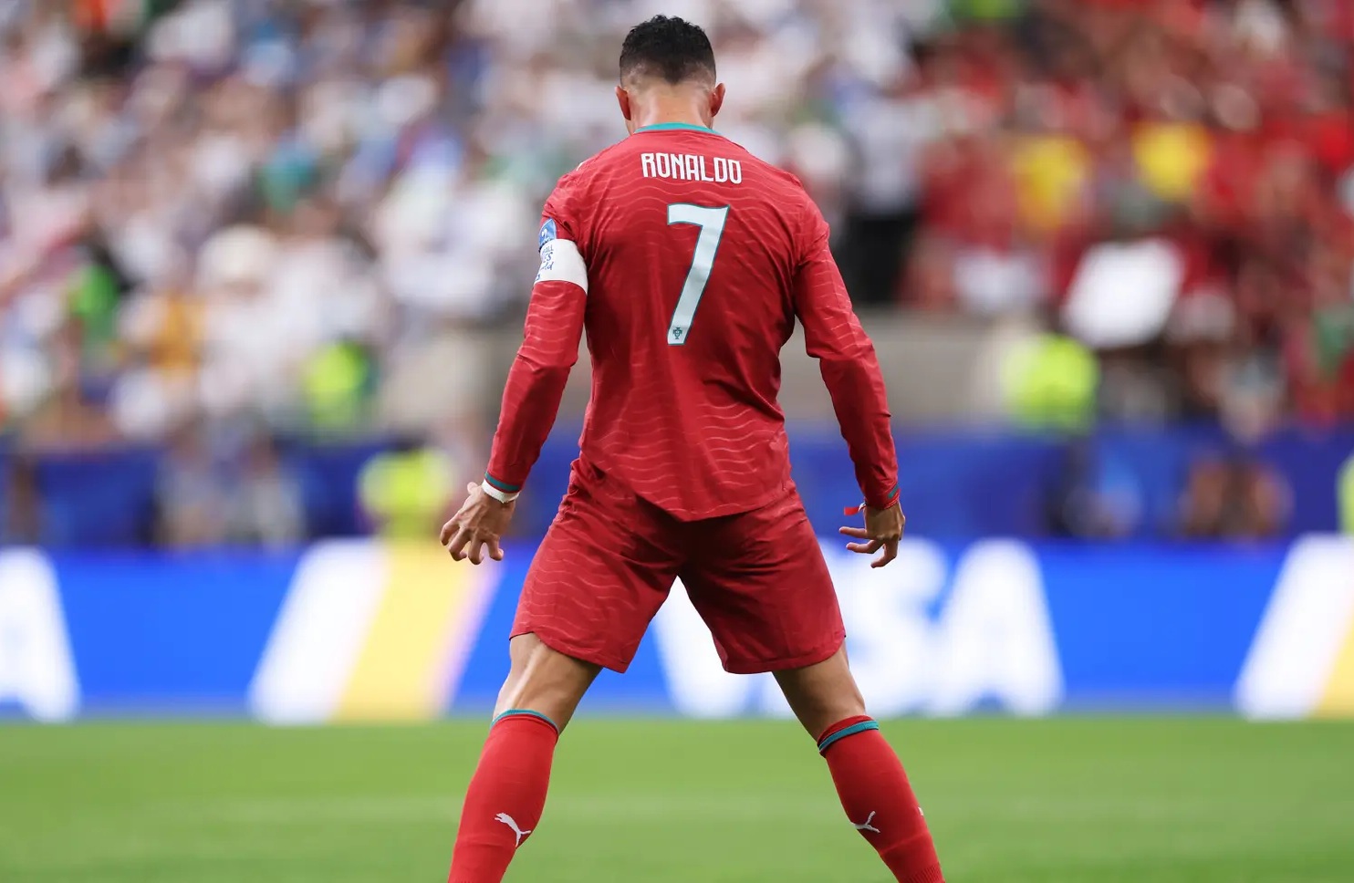 Ronaldo selebrasi usai cetak gol ke Uzbekistan