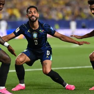 Selebrasi pemain Timnas Brasil usai cetak gol lawan Haiti