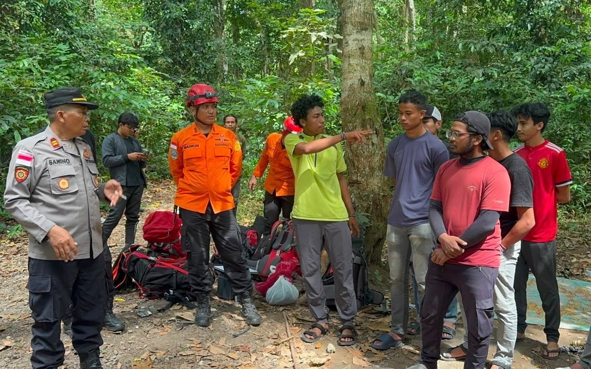 Tim SAR gabungan cari pendaki hilang di Gunung Seulawah