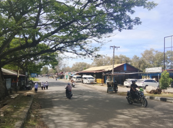 Ujung Jalan Ramli Ridwan dekat Jembatan Cunda jalur keluar pusat kota