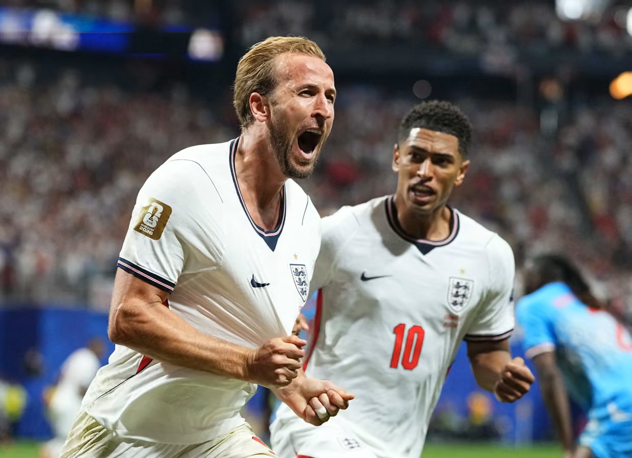 Hary Kane selebrasi usai cetak gol ke gawang RD Kongo