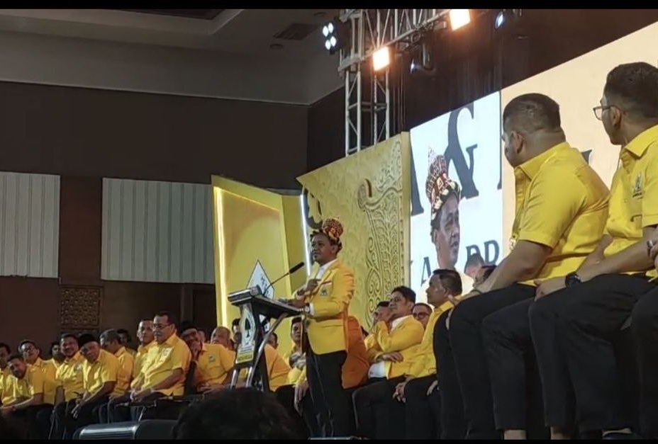 Ketum Golkar Menteri ESDM Bahlil Lahadalia