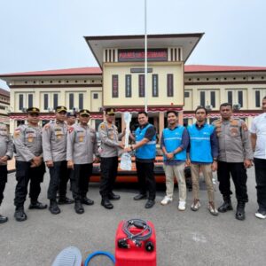 PLN NP Arun serahkan peraku karet kepada Polres Lhokseumawe