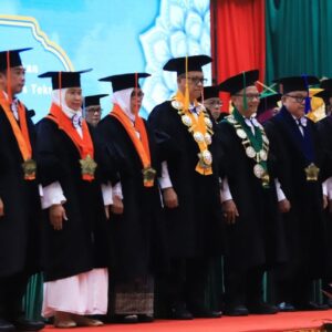 Pengukuhan lima guru besar baru USK
