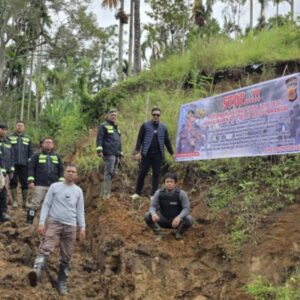 Polres pasang spanduk larangan PETI