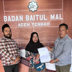 BMK Aceh Tengah bantu warga miskin penderita tumor