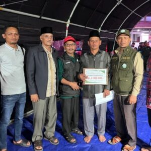 Baitul Mal Aceh Tengah bantu korban kebakaran Jagong Jeget