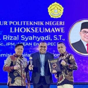 Direktur PNL Rizal Syahyadi terima Serambi Awards 2026